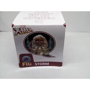 X-men Q-fig Storm Diorama Figure by Quantum Mechanix New In Box